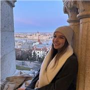 Estudiante de magisterio, con experiencia enseñando a niños, apoyo en cualquier asignatura que necesite, ante dudas habladme!