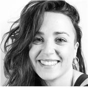 Enseignant bilingue anglais-français et professeur de yoga ashtanga