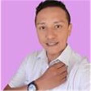 Profesor de Español imparte clases a jóvenes y adultos de todas las edades que desean aprender Español como segunda lengua