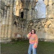 Spanish native tutor for people looking to practice conversation
