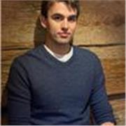 Profesor bilingüe con formación en UCL e IE ofrece clases de inglés comunicativo y apoyo general a domicilio en Madrid