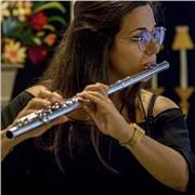 Profesora de iniciación musical, lenguaje musical, teclado y flauta travesera