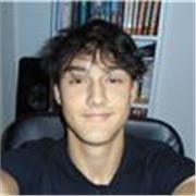 Estudiante de ingeniería da clases de programación para todos los niveles