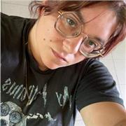 Étant titulaire d’un BTS, je peux dispenser des cours de français, physique chimie, histoire géographie, biologie (lycée), latin…