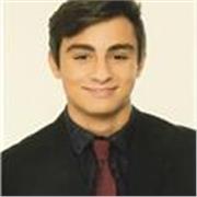 Estudiante universitario ofrece clases de inglés para ESO y primaria