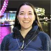 Studentessa al secondo anno di laurea triennale in Global Humanities, con un percorso di studi interamente in inglese. 