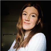 Laureata in lingue, con esperienza pluriennale, offre ripetizioni di inglese, spagnolo e materie umanistiche