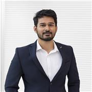 I am 26 and a student at Mannheim Business School in Germany; my lessons are aimed at everyone who wants to learn English.