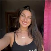 Soy profesora graduada en Educación Primaria y psicopedagogía. Tengo años de experiencia con alumnado de entre 6-15 años