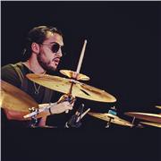 Diplomato in Batteria Rock&Pop Trinity 8°Grade... disponibile per lezioni private individuali basate sullo studio della Batteria in tutte le sue sfumature (impostazione sullo strumento, tecnica, coordinazione, etc.)
