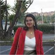 Soy Zahra,y ofrezco clases particulares de inglés para personas de todas las edades que deseen mejorar su nivel de forma práctica