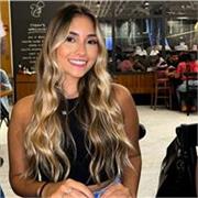 Professora de português e redação com 5 anos de experiência em aulas particulares: metodologia personalizada, correção técnica det