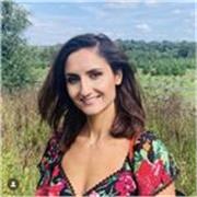 I am an Italian Language Tutor and teach many aspects of Italian to students of all ages. I am also the owner of Linguadefina