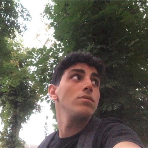 Ibrahim Per R I’M Ibrahim Zaza, 21, A Native Arabic Speaker Passionate About Teaching