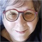 Titulaire d’un diplôme de formatrice pour adultes, bilingue anglais, je travaille avec tout public.