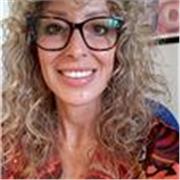 Ciao!Sono una coach professionista diplomata C/O Master Coach Italia. Focus in tecniche/pratiche programmazione neuro linguistica.