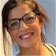 Formatrice de Français Langue Etrangère depuis plus de 10 ans. 