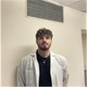 Ricercatore in chimica all’Università di Napoli Federico secondo , impartisce lezione di chimica inorganica, organica e biologia