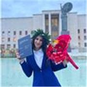 Insegnante di inglese, offro ripetizioni per i ragazzi delle medie e del liceo, o per adulti che hanno bisogno di migliorare!