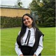 Native English tutor with 3 years' experience offering private lessons for young people.