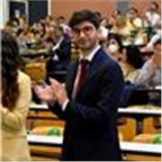 Laureato in matematica offre ripetizioni di matematica e fisica a ragazzi di ogni età per capire se l’insegnamento è la sua strada