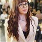 Studentessa laureata triennale in comunicazione e marketing, magistrale in DAMS