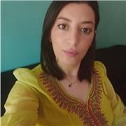 Entrepreneuse avec un bac+5 en langue anglaise donne des cours à domicile