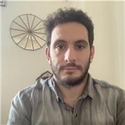 Professeur d'histoire pour collégiens, lycéen par un étudiant en histoire.