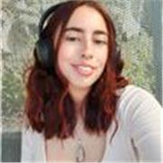 Titulo de bachillerato y actualmente estudiando ciclo superior de integracion social que aplico en mi enseñanza, nivel de ingles a