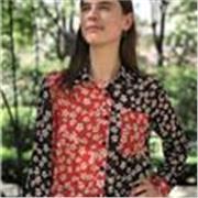 Profesora nativa de inglés con doctorado en historia del arte. 