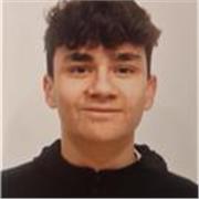 Profesor joven de matematicas recien salido del instituto y con buenas notas en matematicas durante toda mi vida