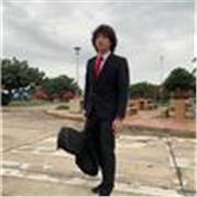 Profesor de guitarra, clases  de inglés y reforzamiento académico a niños y niñas. Con experiencia desde mis 15 años como monitor