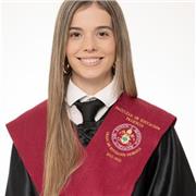 Graduada enEducación Primaria, con mención en Educación Física, imparte clases particulares para apoyo y refuerzo a alumnos de 3 a 12 años de cualquier asignatura