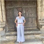 Profesora de apoyo escolar en la materia de Euskera