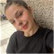 No sé muy bien cómo funciona el cuestionario, pero puedo enseñar Arte ( he aprendido de forma autodidacta), Inglés e historia