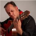 Clases de guitarra flamenca y española. impartidas por profesional con más de 20 años de experiencia en la dos los niveles. clases personalizadas para cada alumno. todos los niveles