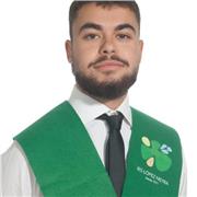 Tengo el título de enseñanza y animación sociodeportiva, además del titulo de socorrista.