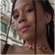 Estudiante de ADE. Puedo ayudar a hacer deberes y enseñar en asignaturas como Lengua y Matemáticas.