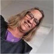 Englisch und Französisch-Tutorinmit mehrjähriger Unterrichtserfahrung und langjährige Nachhilfe mit abgeschlossenem Lehramtstudium