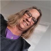 Englisch und Französisch-Tutorinmit mehrjähriger Unterrichtserfahrung und langjährige Nachhilfe mit abgeschlossenem Lehramtstudium