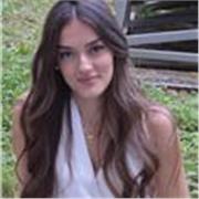 Studiamo insieme! Tutor multidisciplinare specializzata in inglese per studenti di ogni livello