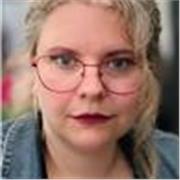 Lehrerin mit zweitem Staatsexamen für Deutsch, Latein und DaF/DaZ. Berufserfahrung. BaMF-Zulassung vorhanden.