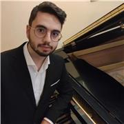 Marco Zàppia impartisce lezioni di Pianoforte, Solfeggio, Teoria Musicale, Armonia, Storia della musica, Composizione