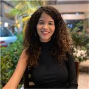 Professora particular de inglês com experiência no ensino de crianças, adolescentes, adultos e idosos