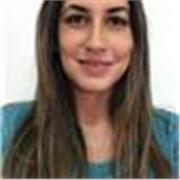 Profesora de Inglés recibida del prestigioso profesorado JVG de Argentina imparte clases a adultos y niños de entre 11 y 18 años