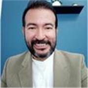 Docente virtual con especialidades de más de 22 años de experiencia en materias de formación docente y recursos digitales