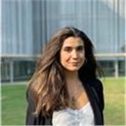 Studentessa universitaria madrelingua inglese, diplomata al convitto nazionale di Roma indirizzo scientifico internazionale (cinese-inglese)