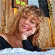 Hélèna