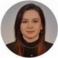 Türkiye genelinde üniversite öğrencilerine online hukuk dersleri veren, HMGS sınavını geçmiş hukuk mezunu stajyer avukat