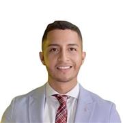 Muy Paciente, disciplinado y con creatividad para enseñar